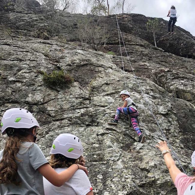 mt-barney-lodge-beginner-rock-climbing